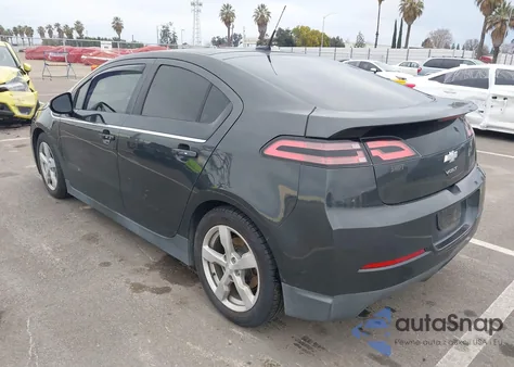 2014 Chevrolet Volt z USA, uszkodzony, nr VIN 1G1RE6E4XEU154683
